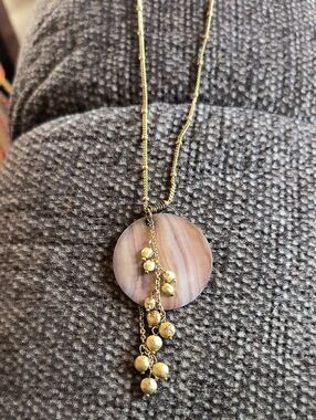 Gold and Pink Agate Disc Pendant Necklace - Women's Jewelry